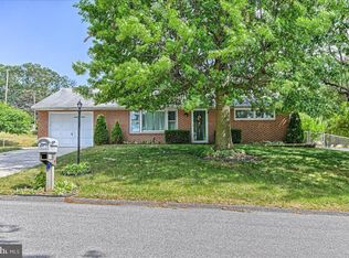 170 Penwood Rd, York, PA 17406