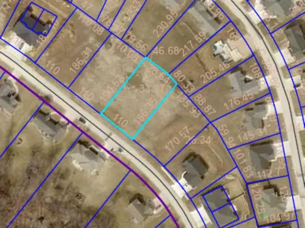 Shagbark Lane Rd, Decorah, IA 52101