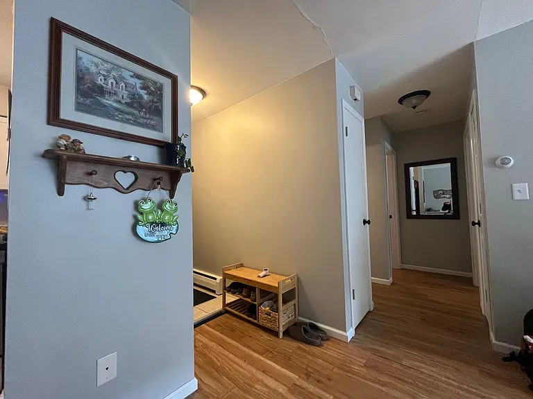 2705 N Oakland Ave — Photo 14