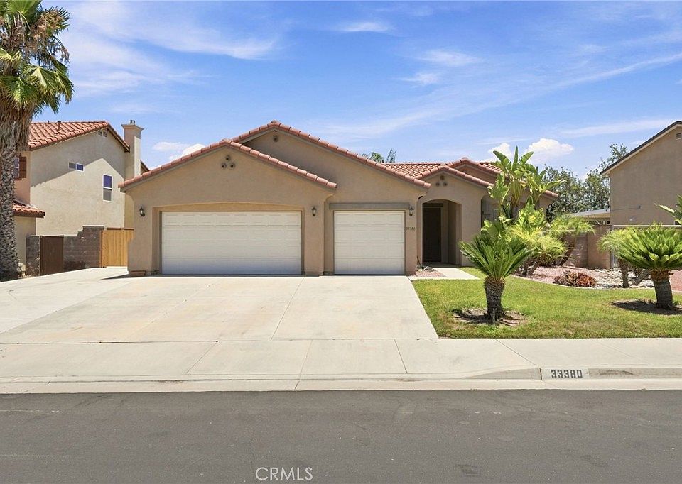 1st image of 33380 Dolomite St