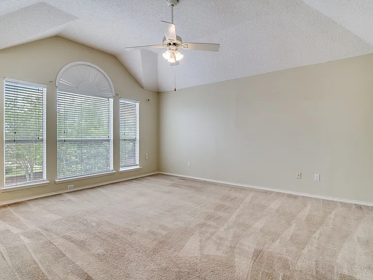 1806 Pendleton Rd — Photo 22