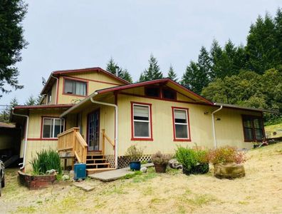 893 Grenz Ln, Miranda, CA, 95553
