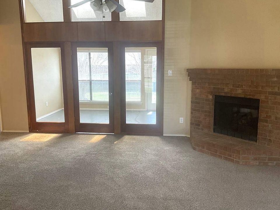 1st image of 14193 Crestpoint Ln
