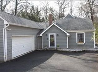 6 Elm Pl, Berkeley Heights, NJ 07922