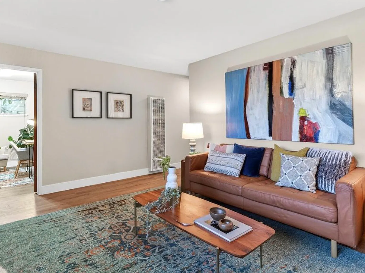 2 bed, 950 sqft, $2,900 — Photo 1