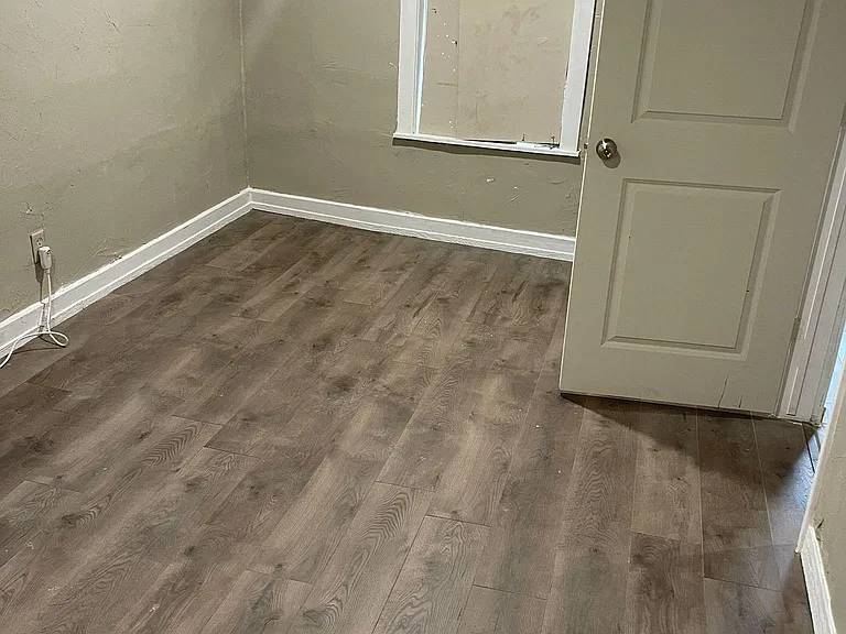 1503 Speedway Ave — Photo 4