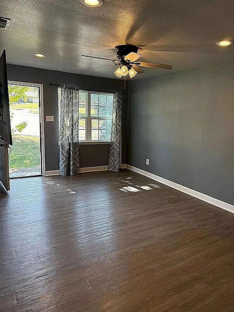 Charming 3BR House in Rockwall — Photo 2