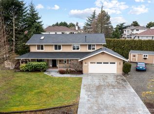 19816 34th St E, Lake Tapps, WA 98391