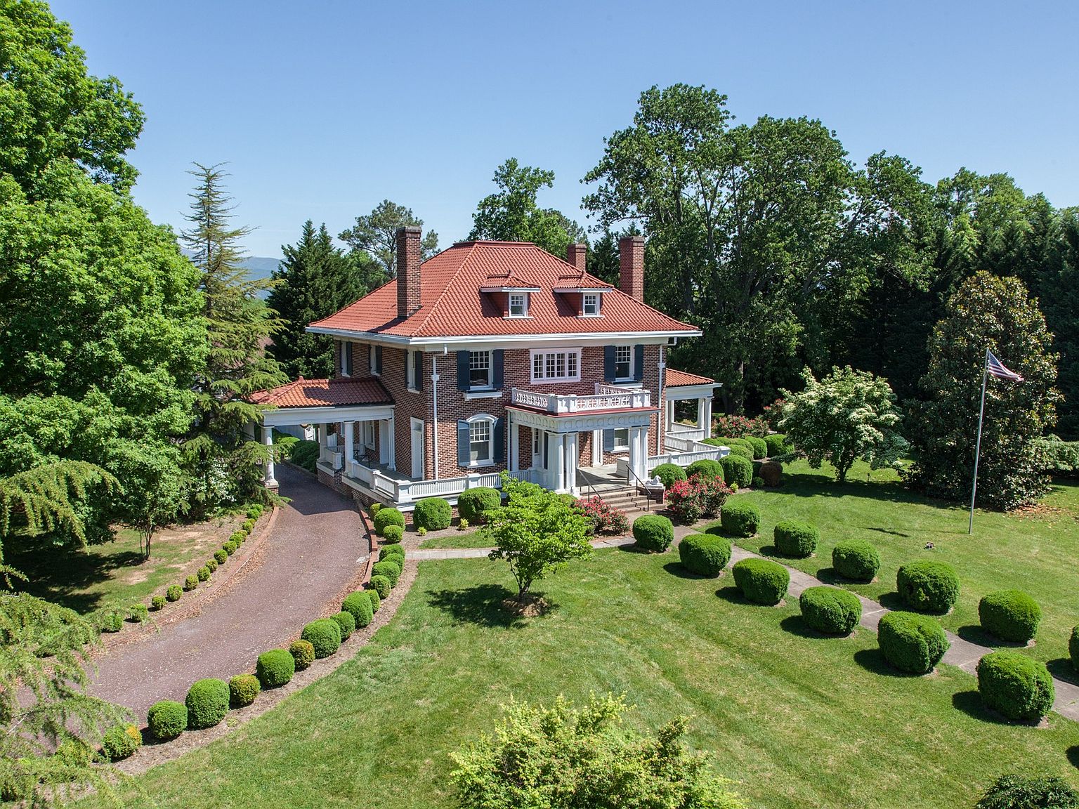 525 Longwood Ave, Bedford, VA 24523 Zillow