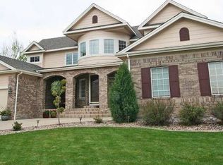 19275 E Lake Dr, Aurora, CO 80016