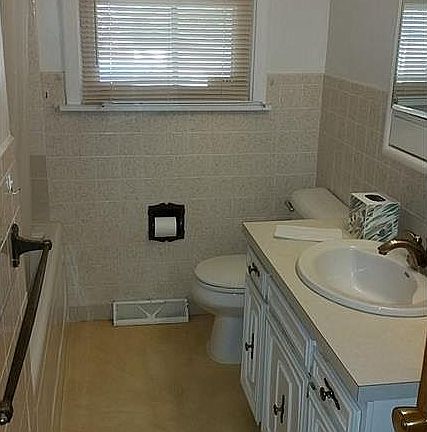 2nd image of 2278 Breezewood Dr