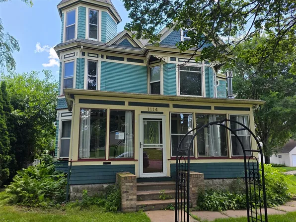 1114 2nd Ave, Vinton, IA 52349