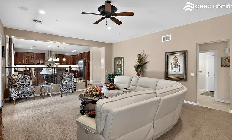 Family room next to the kitchen.
