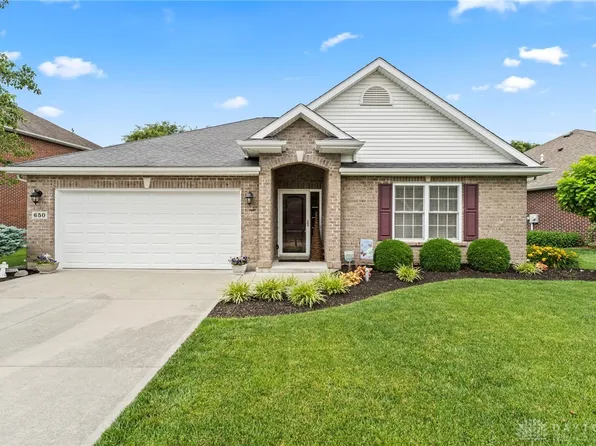 650 Willow Point Ct, Troy, OH 45373