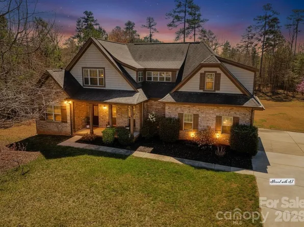 511 Alex D Owens Dr, Kings Mountain, NC 28086