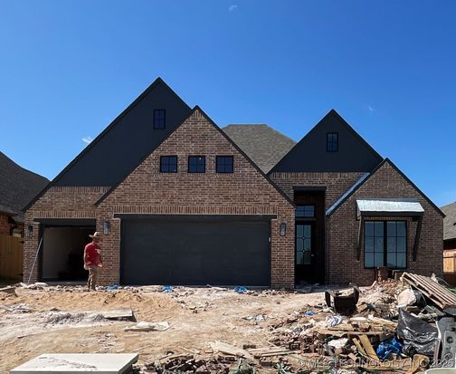 2821 E Rockford Pl, Broken Arrow, OK 74014