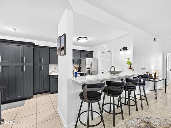 2nd image of 1710 PRESTWICK Place