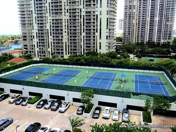 5th image of 20515 E Country Club Dr APT 1000