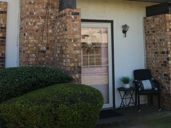 611 Oriole Blvd APT 602, Duncanville, TX 75116