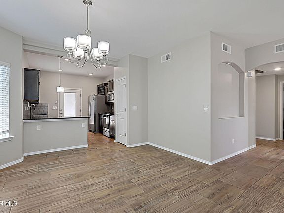 5th image of 14840 Oldenberg Ct