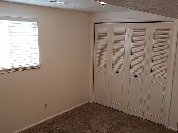 3rd image of 473 S State St APT 323