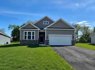 371 Gleneagles Dr, Township Of But Northwest, PA 16001