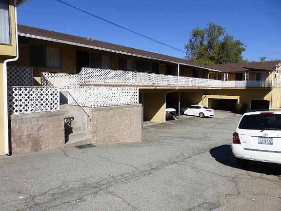 2nd image of 1100 N Monterey St #1100E