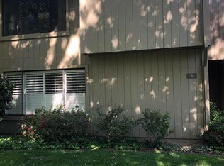 6 Adelphi Ct, Sacramento, CA 95825