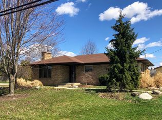 1852 Woodlawn Ave SE, Grand Rapids, MI 49506
