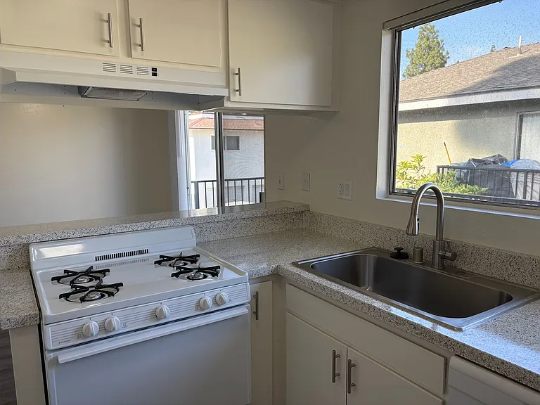 saf2229 — Photo 9