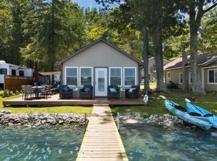 8246 Deadstream Rd #6, Honor, MI 49640