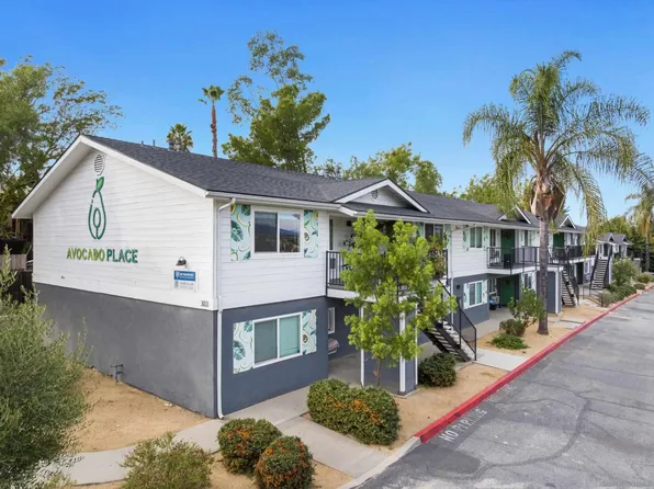 303 W Clemmens Ln, Fallbrook, CA 92028