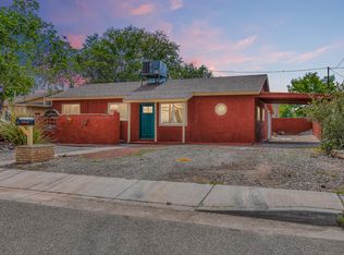2900 Phoenix Pl NW, Albuquerque, NM 87107