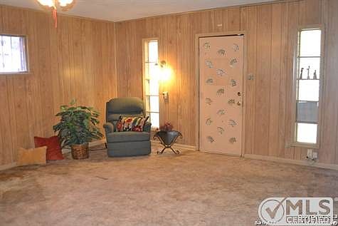 3rd image of 403 General Krueger Blvd