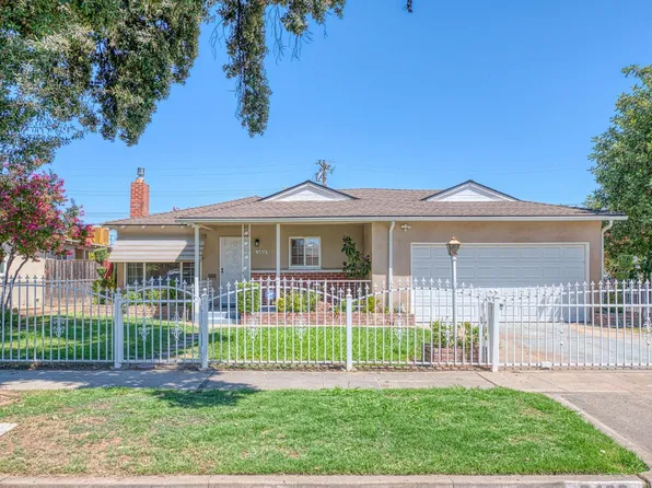 2433 E Rialto Ave, Fresno, CA 93726