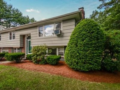 93 Old Post Rd, East Walpole, MA, 02032