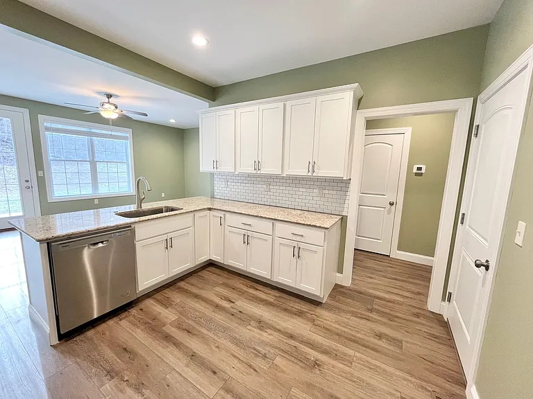 574 Chase Dr #804 — Photo 27