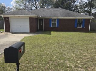 138 Ashley Dr, Ozark, AL 36360