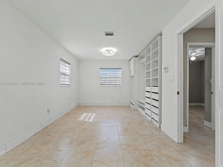 3605 SW 122nd Pl #1 — Photo 15