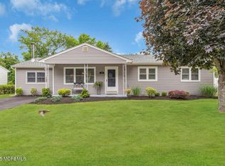 726 Hardean Rd, Brick, NJ 08724