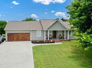 4167 Pea Ridge Rd, Maryville, TN 37804