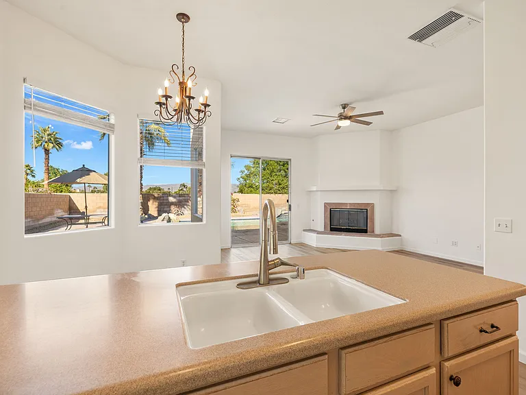 18 Tucson Cir — Photo 10