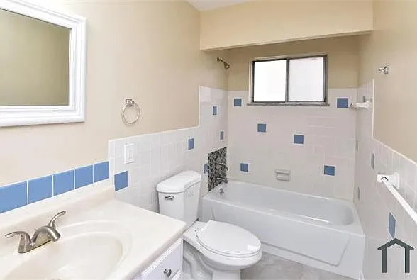10204 S Highland Ave #UP — Photo 10
