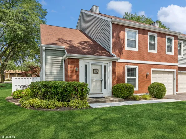 8 S Stonington Dr Unit 8, Palatine, IL 60074