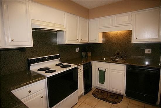 3rd image of 17112 Beaver Springs Dr