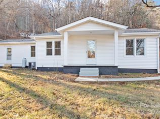 552 Bailey Rd, Asheville, NC 28806