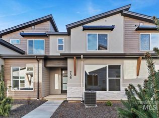 736 S Calhoun Pl, Star, ID 83669