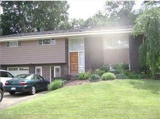 106 Saint Andrews Cir, McKeesport, PA