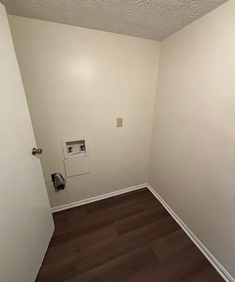 1400 Springleaf Cir SE — Photo 15