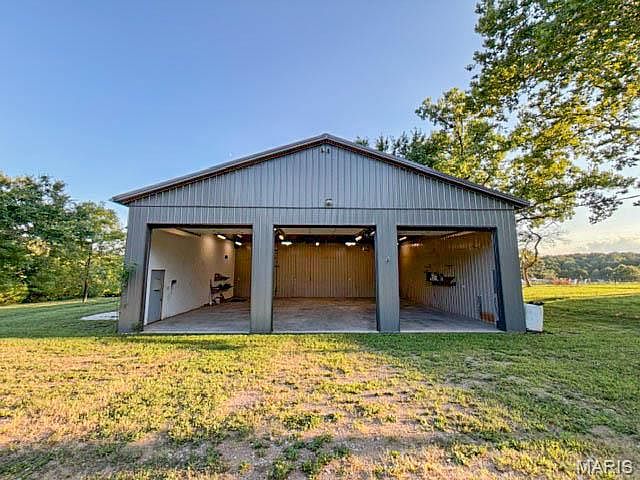 1st image of 10069 Silver Springs Rd